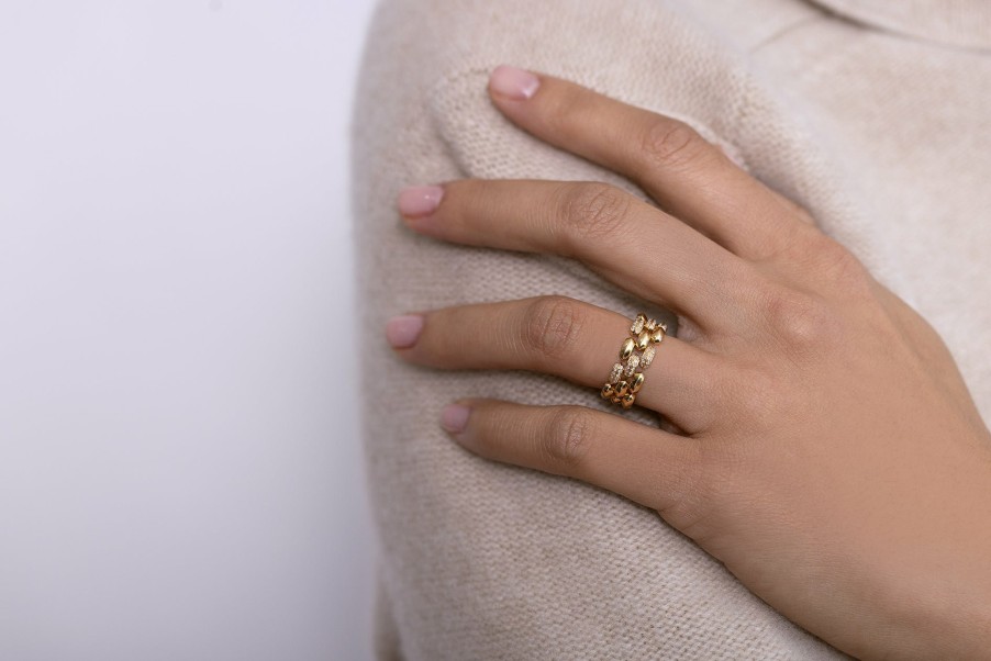 Ready To Ship Lizzie Mandler | Three Row Cleo Ring With Descending Pave Diamond Yellow Gold / White Diamond